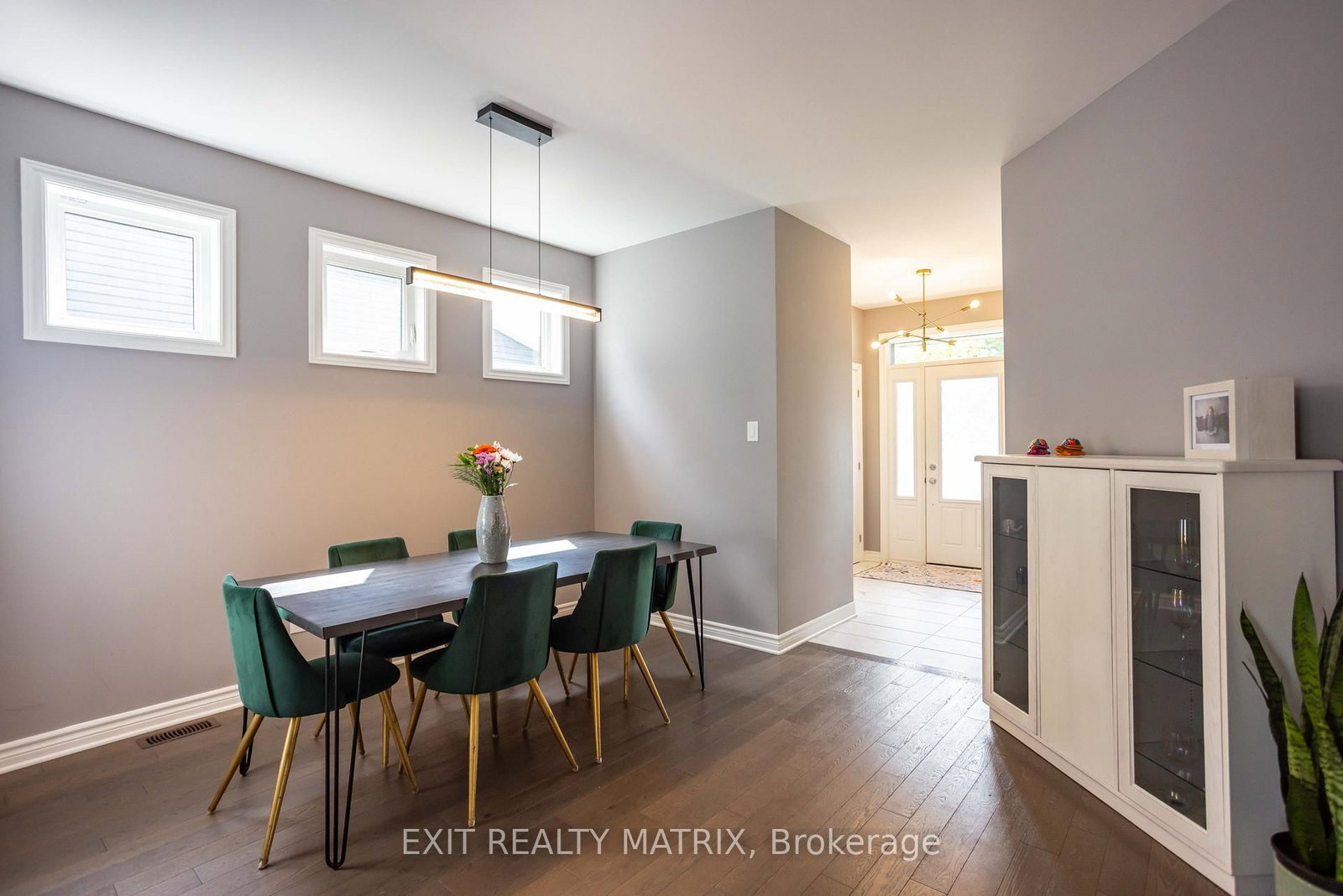 857 Cologne Street • Russell, ON photo 6