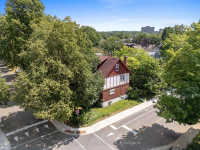 101 GROSVENOR Avenue • Ottawa, ON photo 6