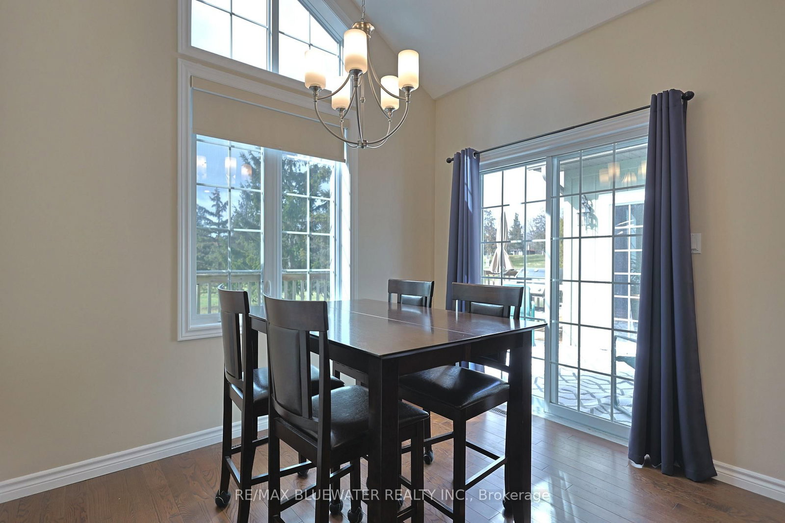 13 Oakwood Links Lane • South Huron, ON photo 22