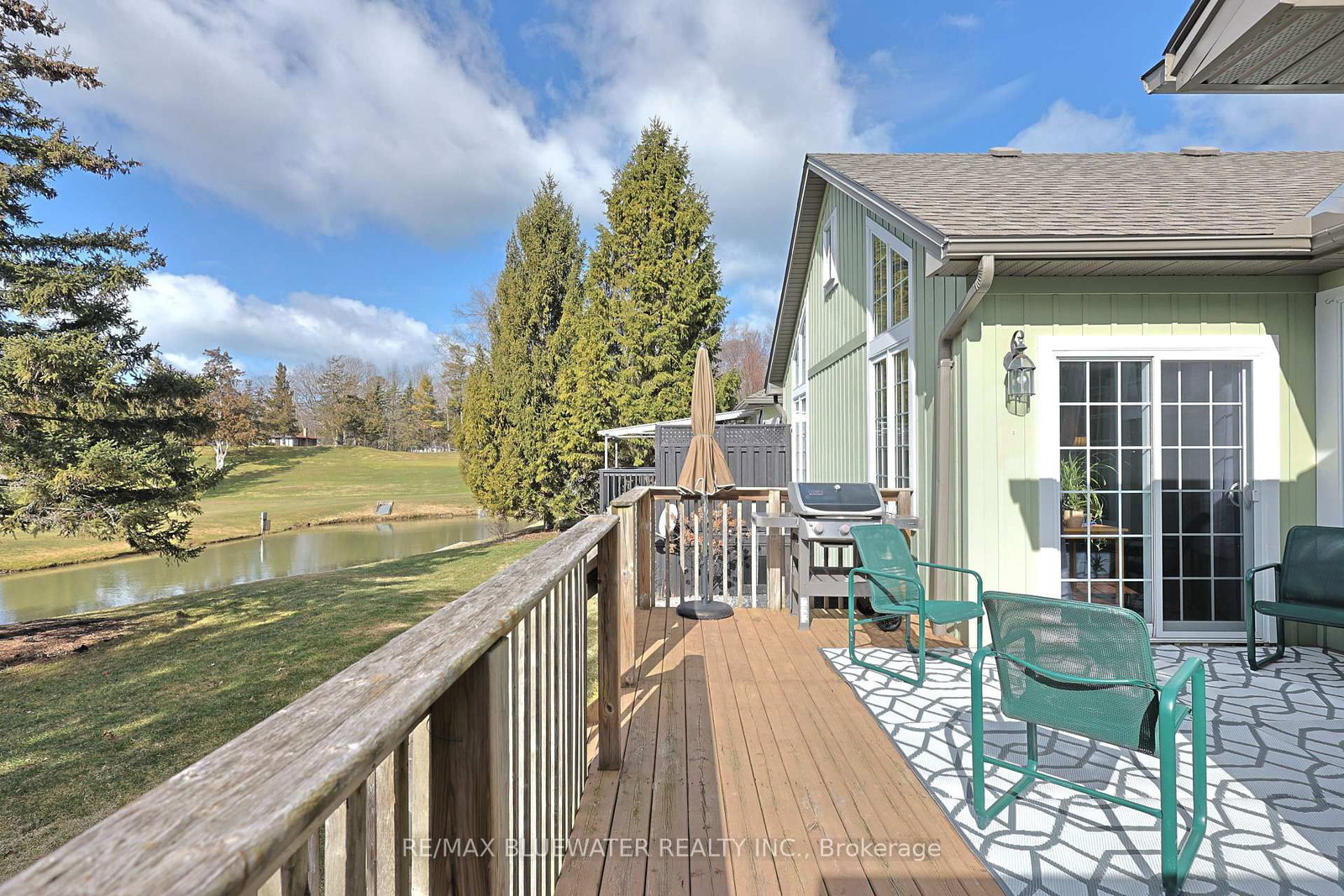 13 Oakwood Links Lane • South Huron, ON photo 46