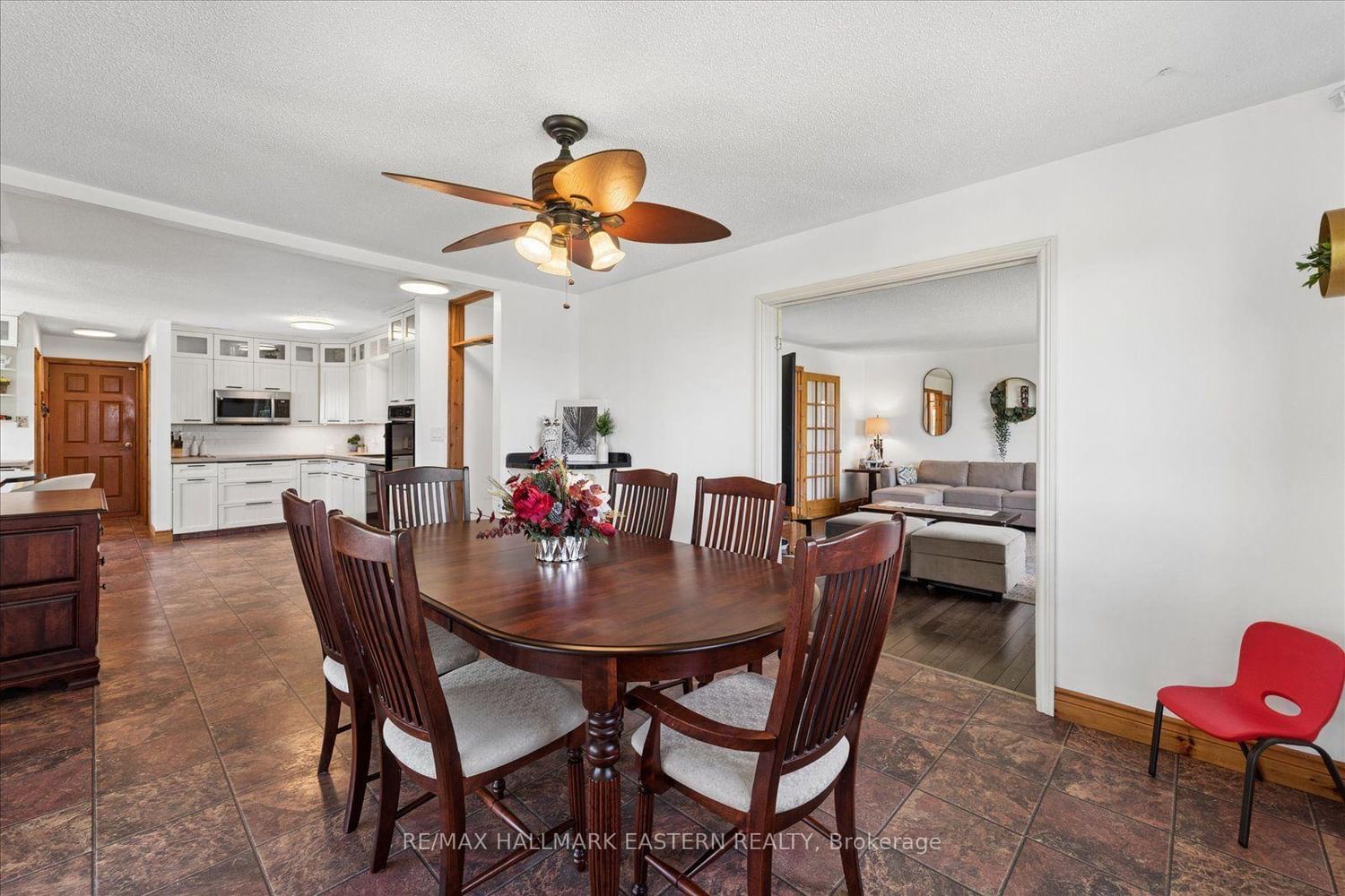49 Grandview Drive • Kawartha Lakes, ON photo 11