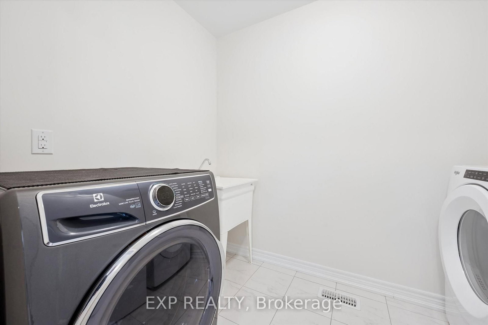 31 William Dunlop Street • Kitchener, ON photo 29