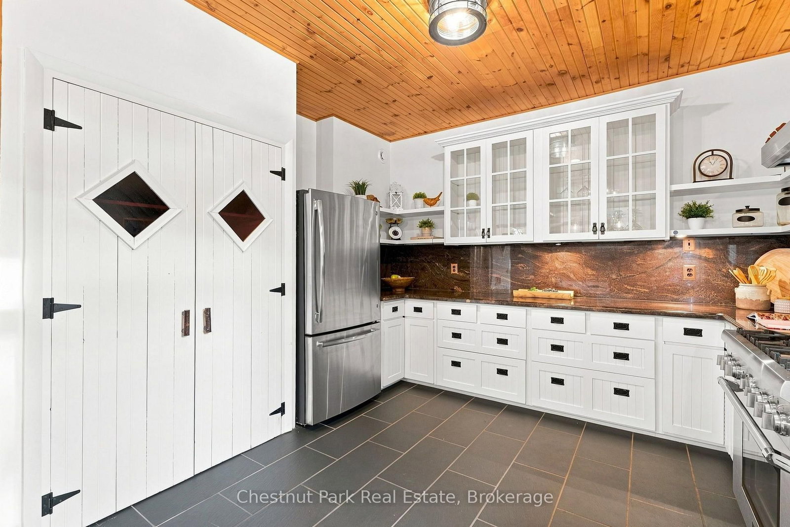 90 Swallowdale Road • Huntsville, ON photo 23