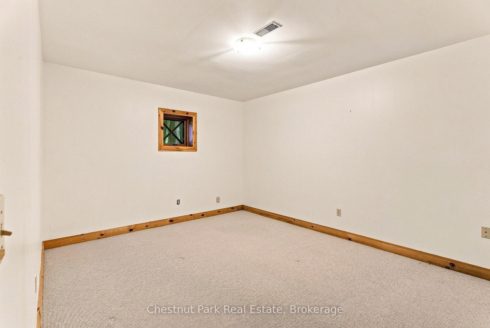 90 Swallowdale Road • Huntsville, ON photo 37
