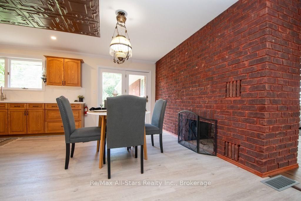 32 Forest Drive • Kawartha Lakes, ON photo 12