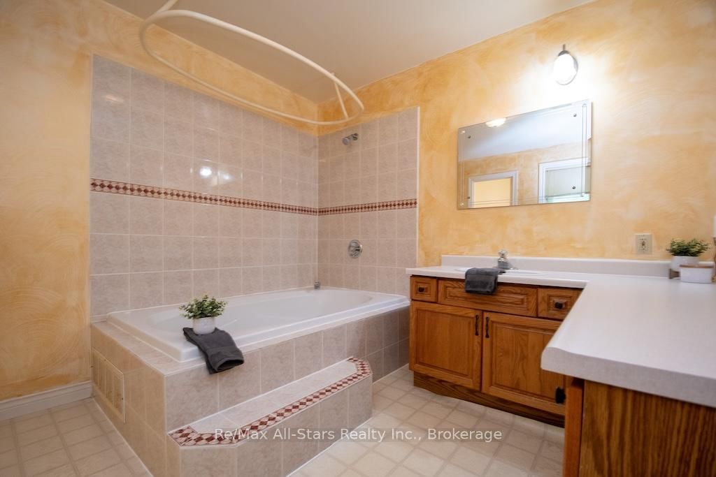 32 Forest Drive • Kawartha Lakes, ON photo 23