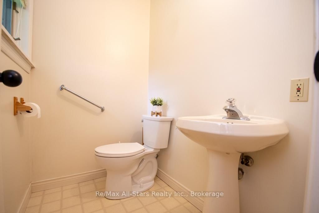 32 Forest Drive • Kawartha Lakes, ON photo 24