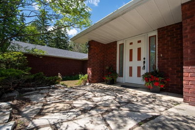 32 Forest Drive • Kawartha Lakes, ON photo 3