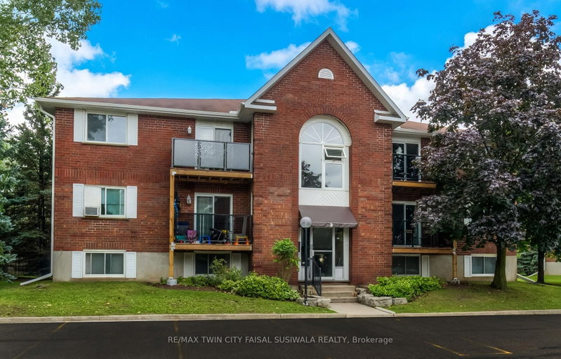 312 - 565 Greenfield Avenue
