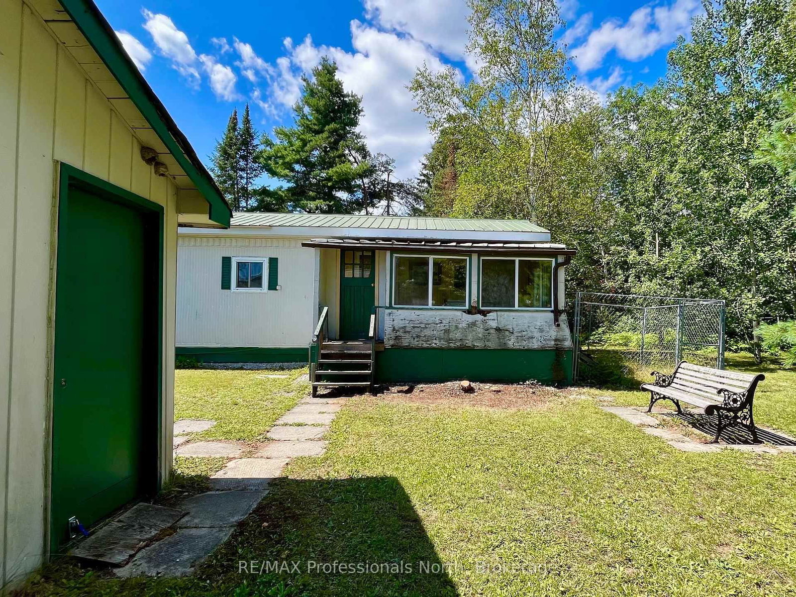 1053 Seventh Lane • Minden Hills, ON photo 11