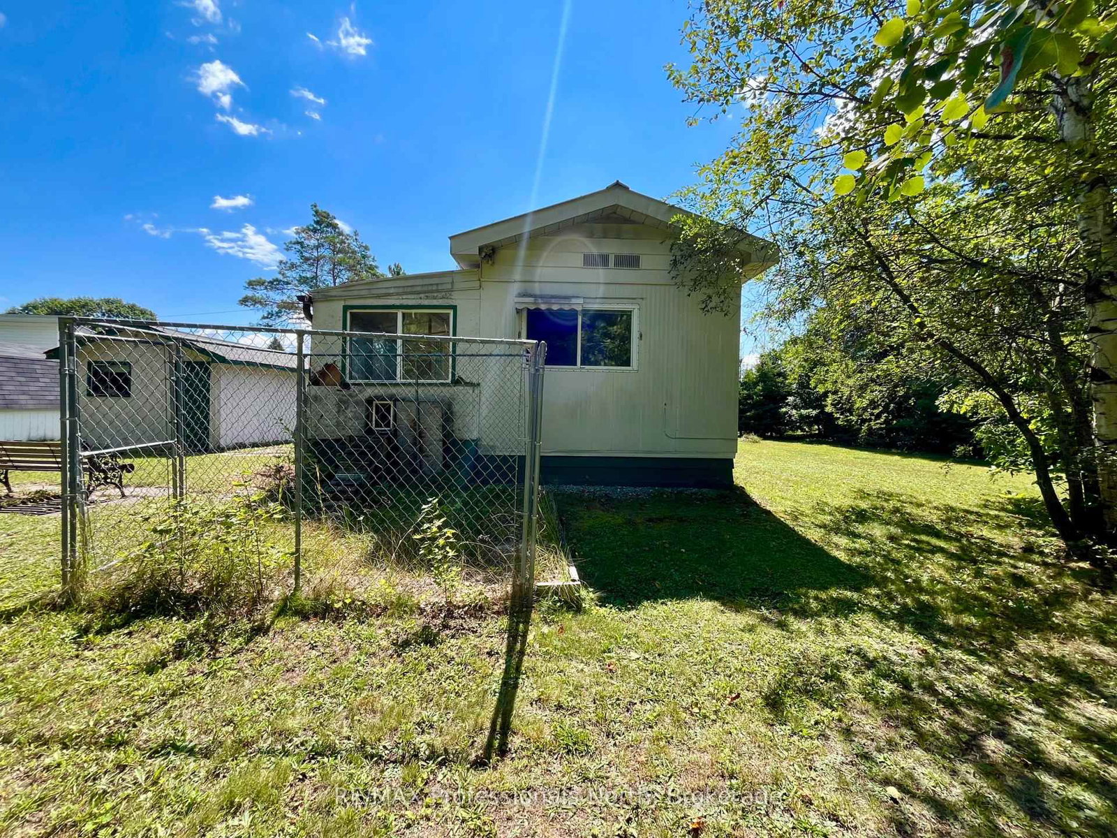 1053 Seventh Lane • Minden Hills, ON photo 14