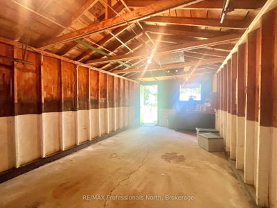 1053 Seventh Lane • Minden Hills, ON photo 8