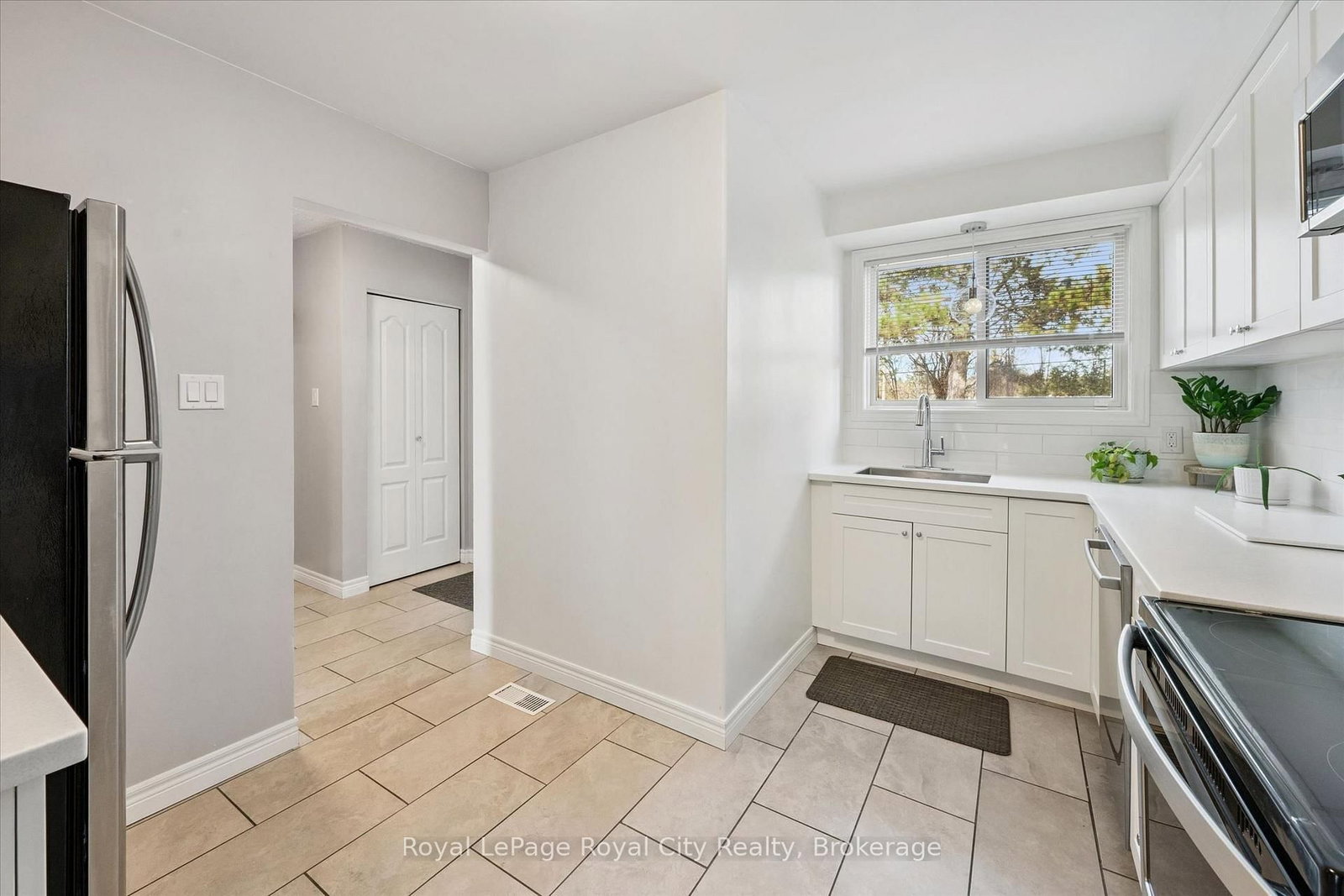 41 Rhonda Road • #23 • Guelph, ON photo 18
