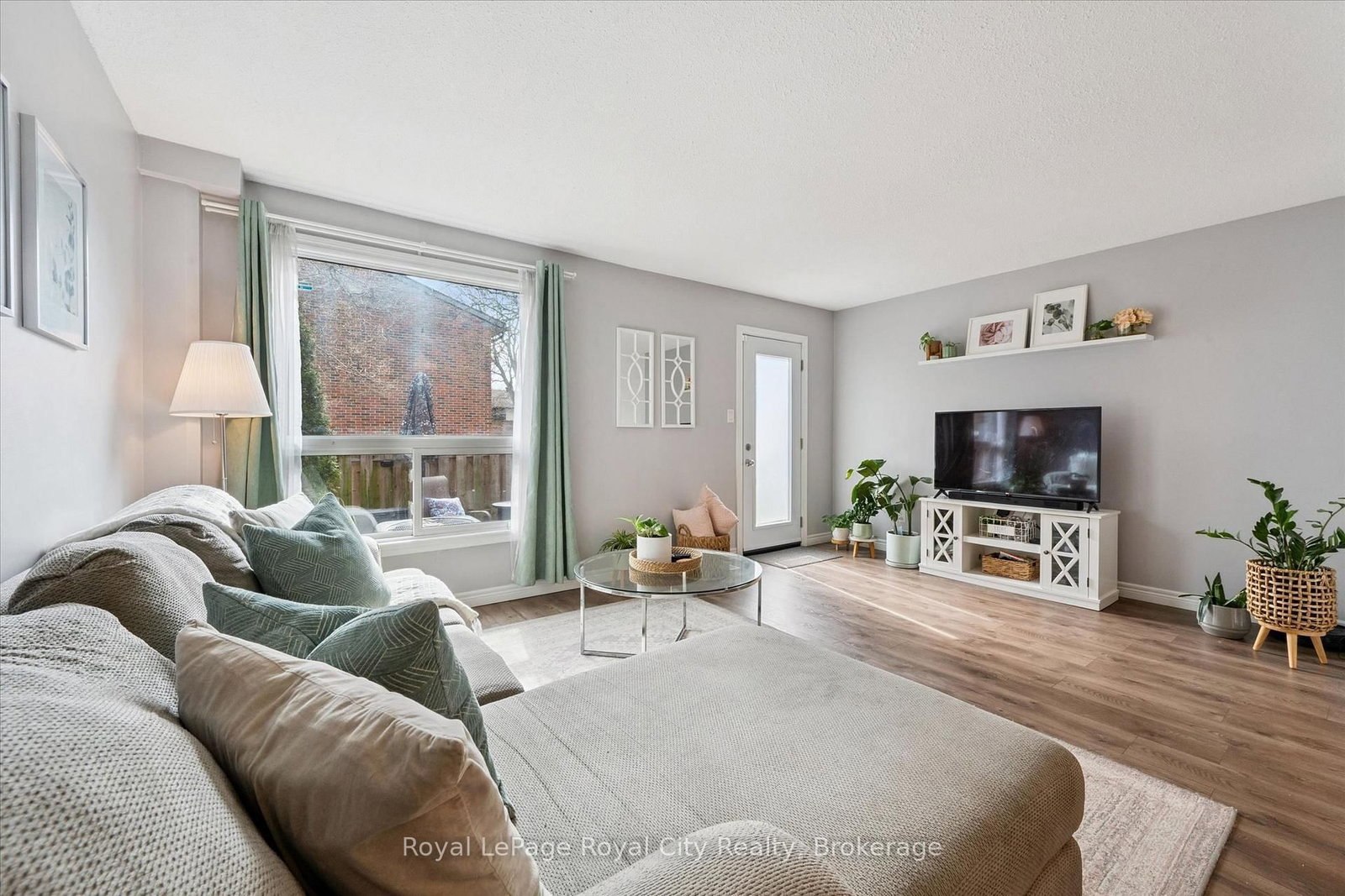 41 Rhonda Road • #23 • Guelph, ON photo 8