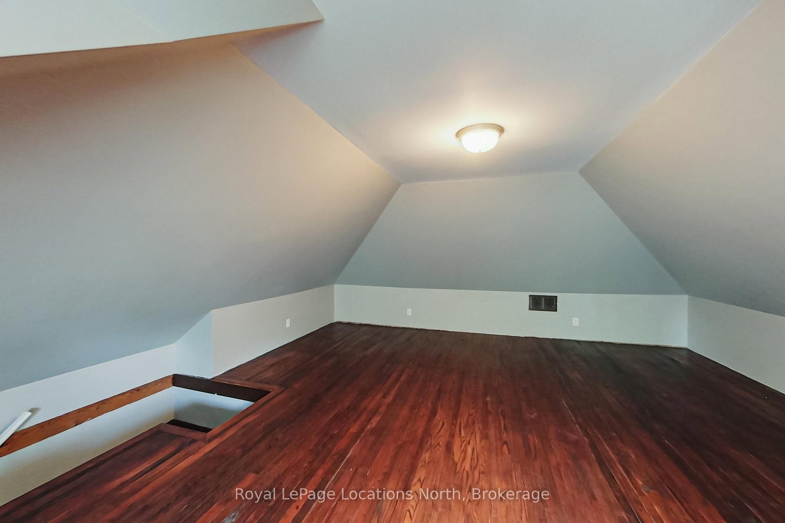 27 Edwin Street E • Meaford, ON photo 21