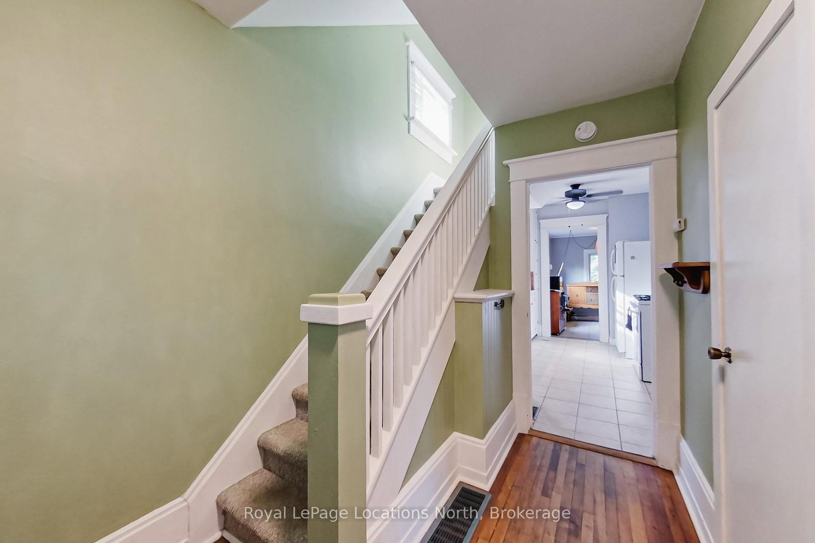 27 Edwin Street E • Meaford, ON photo 5
