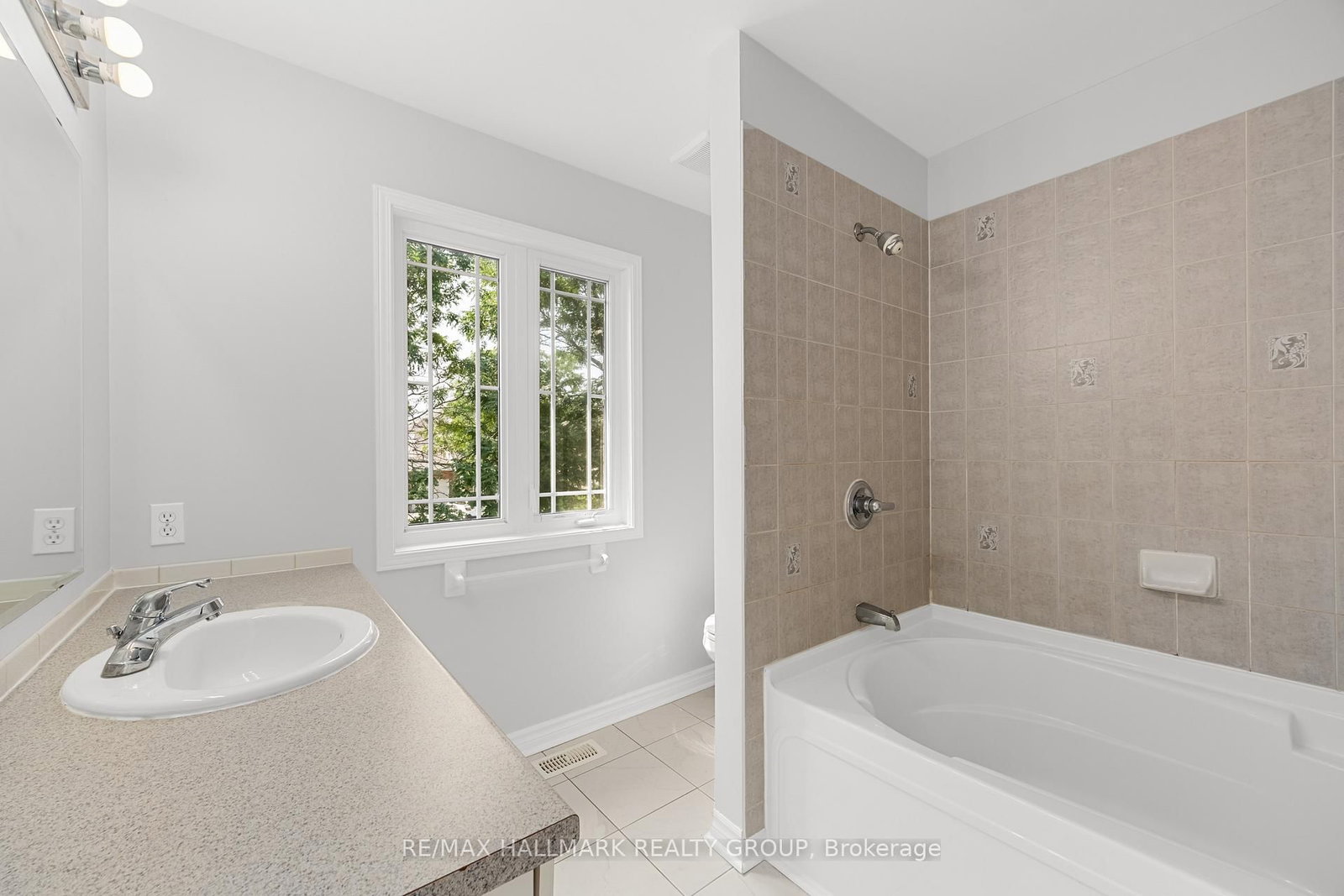 1146 Halton Terrace • Ottawa, ON photo 22