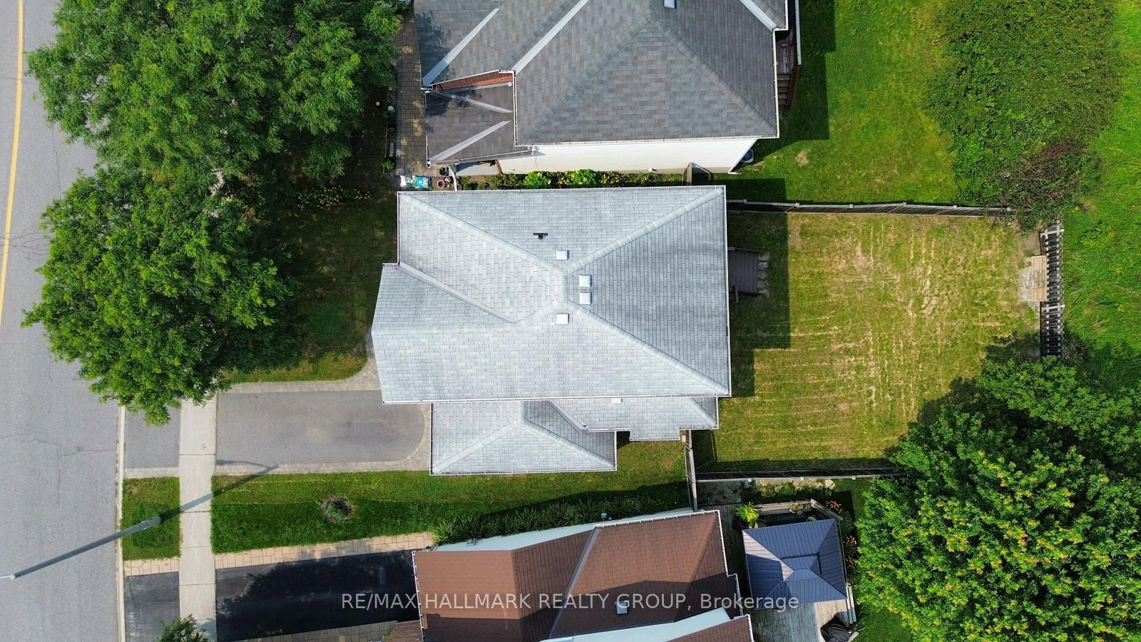 1146 Halton Terrace • Ottawa, ON photo 38