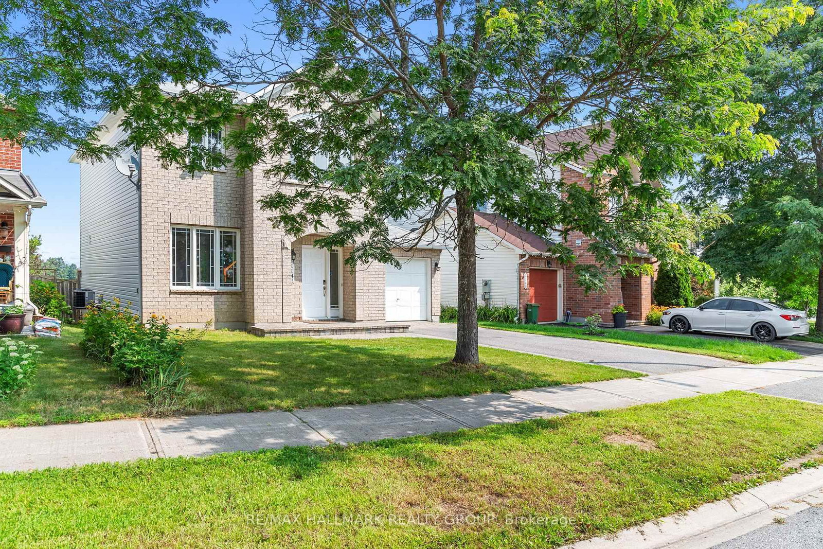 1146 Halton Terrace • Ottawa, ON photo 4