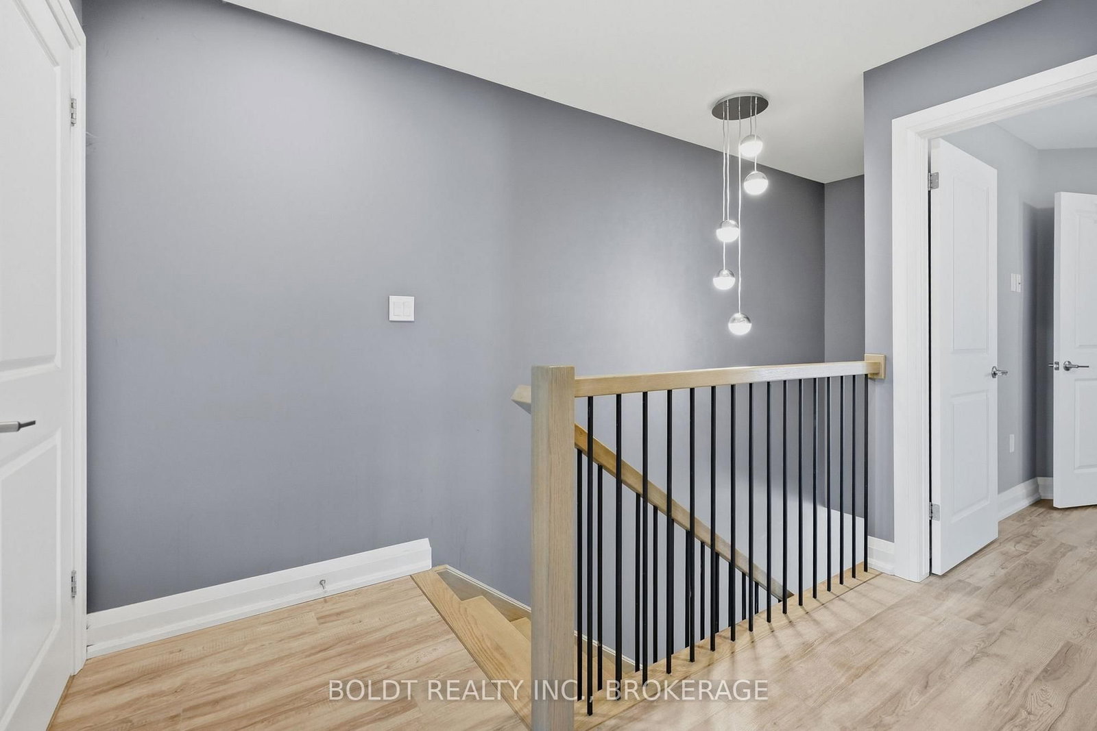 83 HILLVIEW Road • St. Catharines, ON photo 19