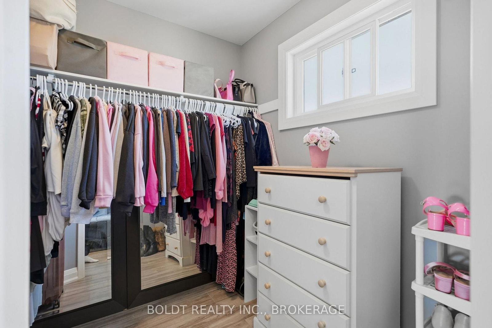 83 HILLVIEW Road • St. Catharines, ON photo 24