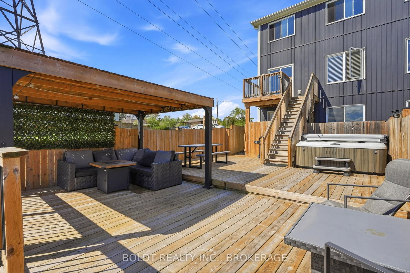 83 HILLVIEW Road • St. Catharines, ON photo 30