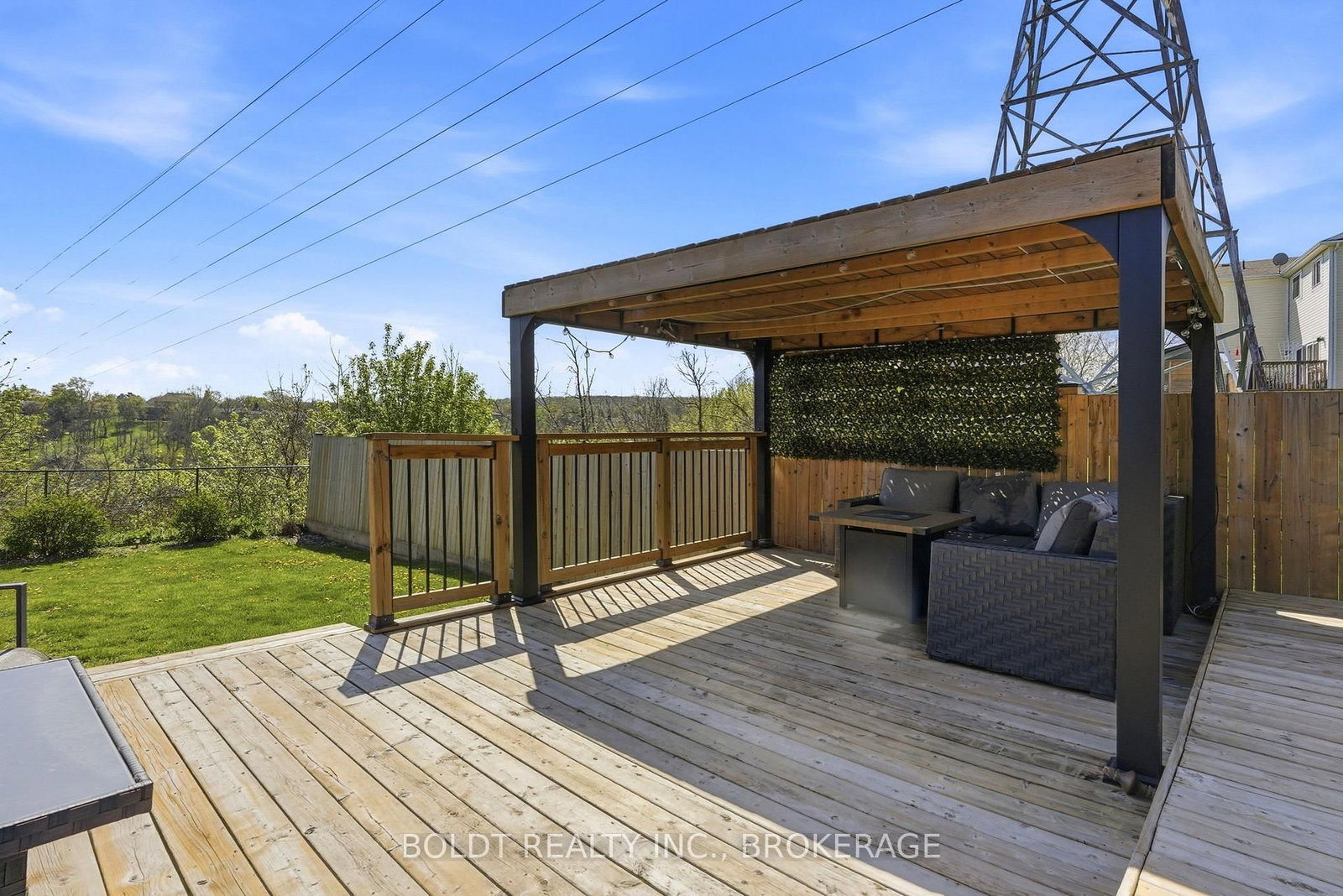 83 HILLVIEW Road • St. Catharines, ON photo 32