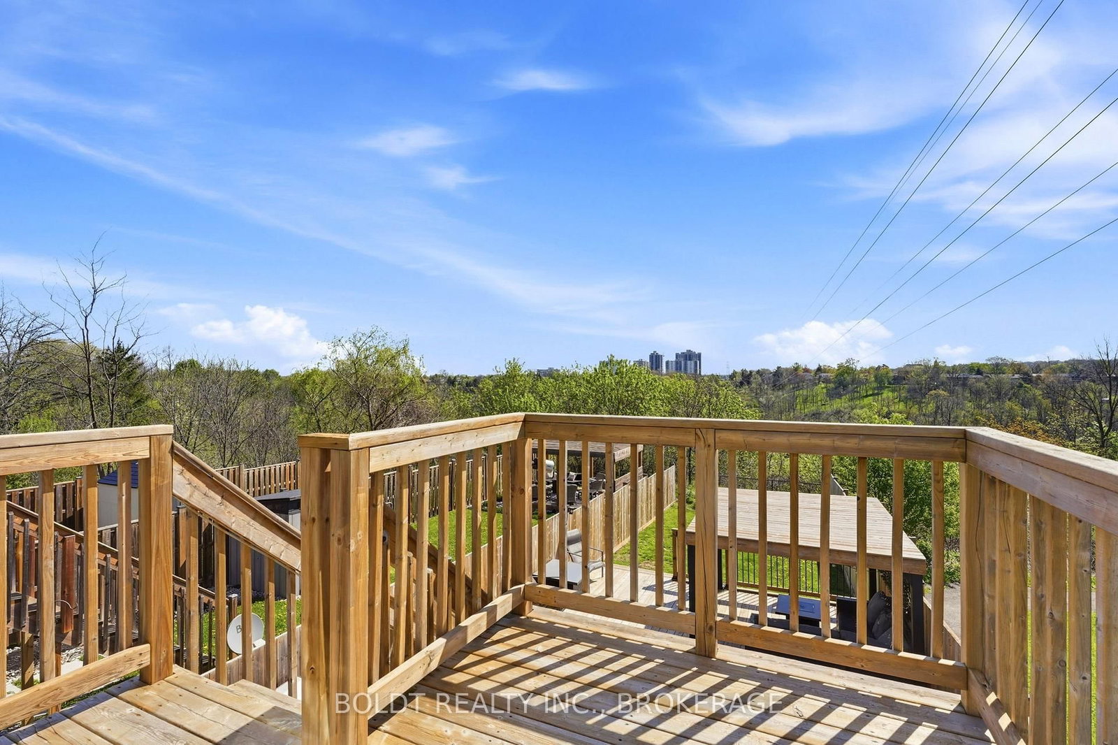 83 HILLVIEW Road • St. Catharines, ON photo 35
