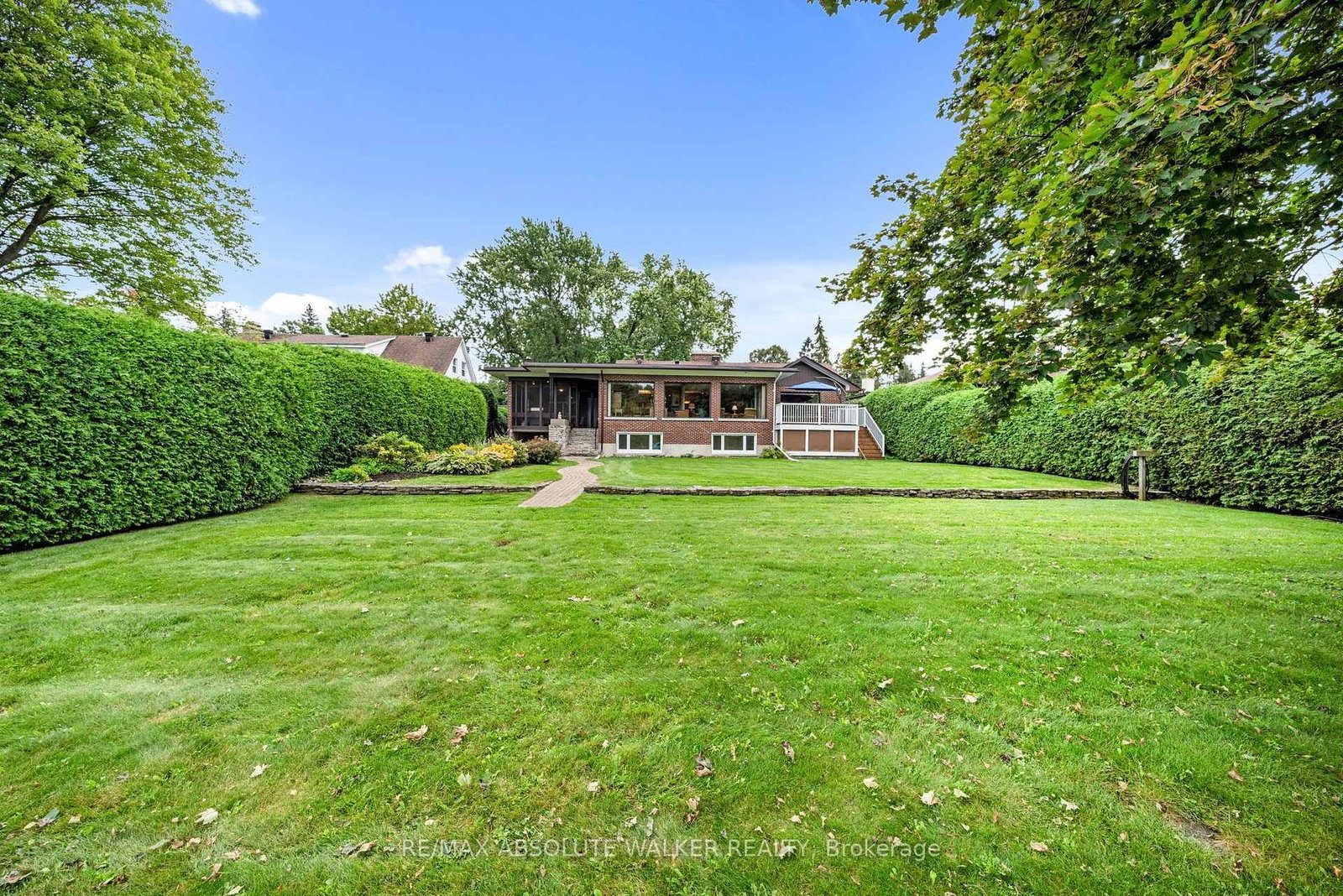 3657 Revelstoke Drive • Ottawa, ON photo 43