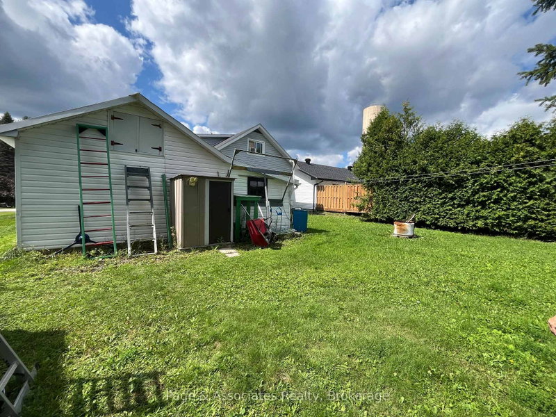 26 Dubeau Street N