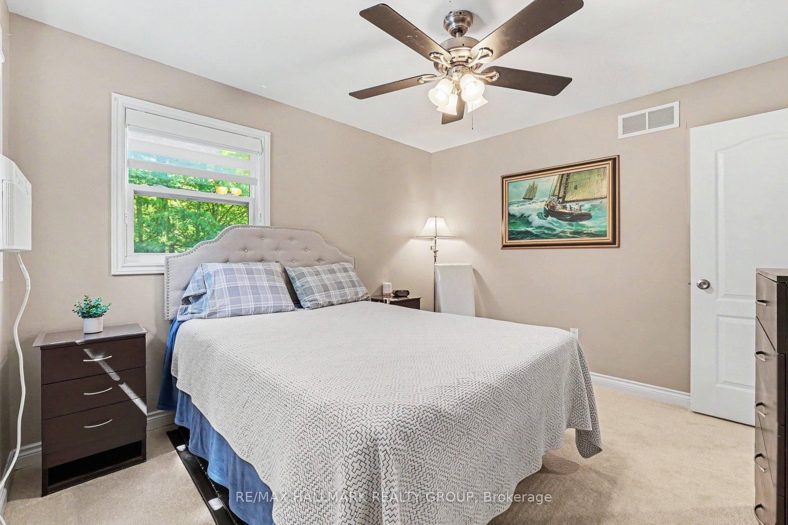 184 Charmont Way • Ottawa, ON photo 29