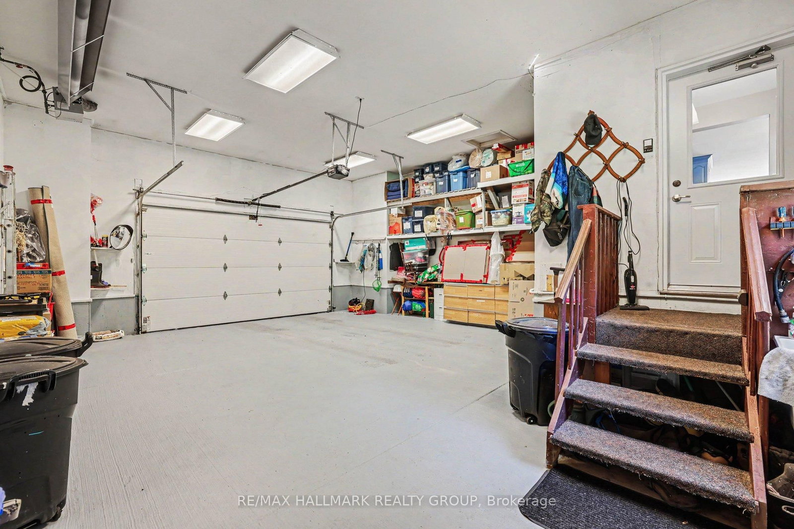 184 Charmont Way • Ottawa, ON photo 42