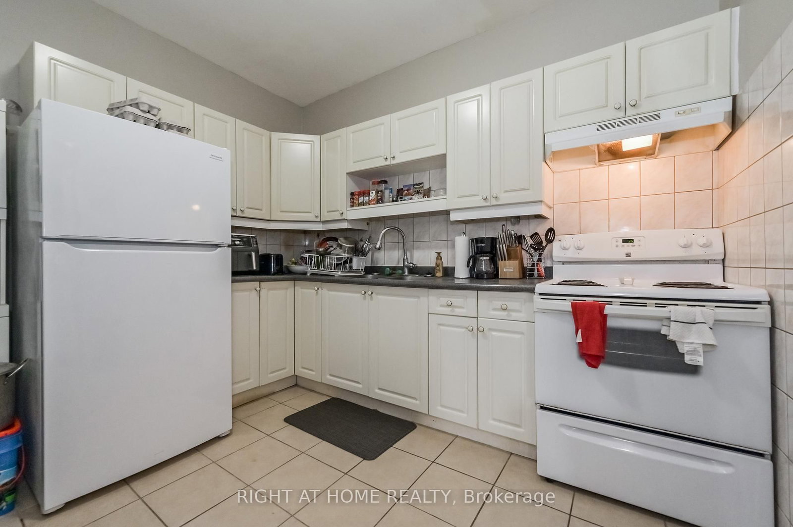 213 Main Street E • Minto, ON photo 19