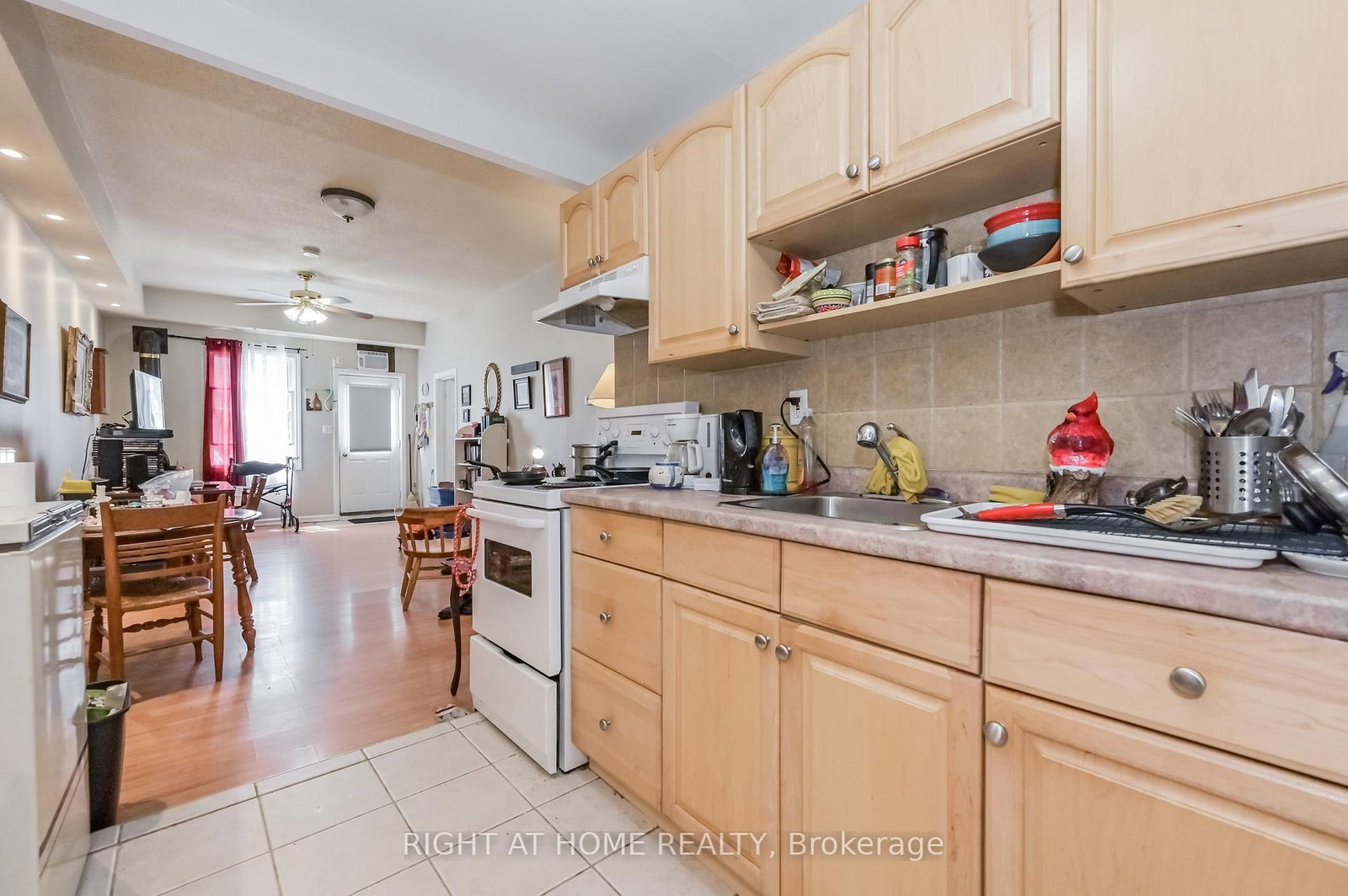 213 Main Street E • Minto, ON photo 9
