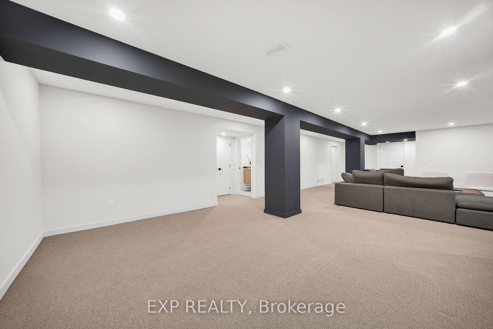 708 Wooler Place • Ottawa, ON photo 29