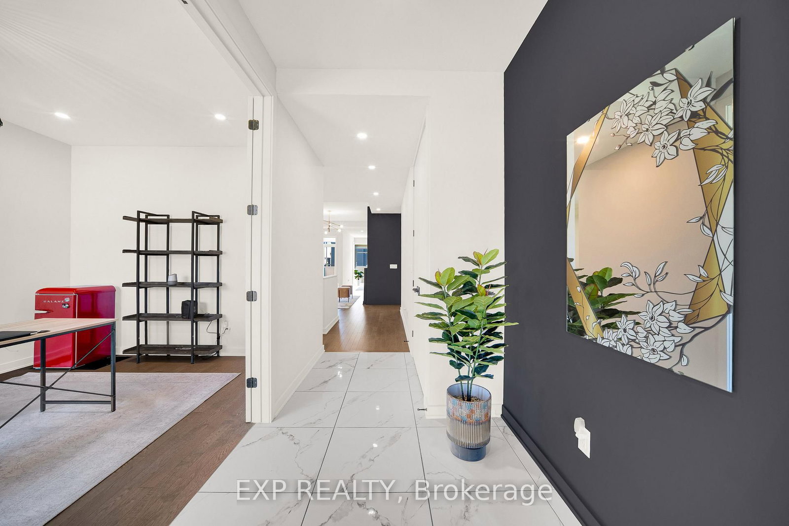 708 Wooler Place • Ottawa, ON photo 35