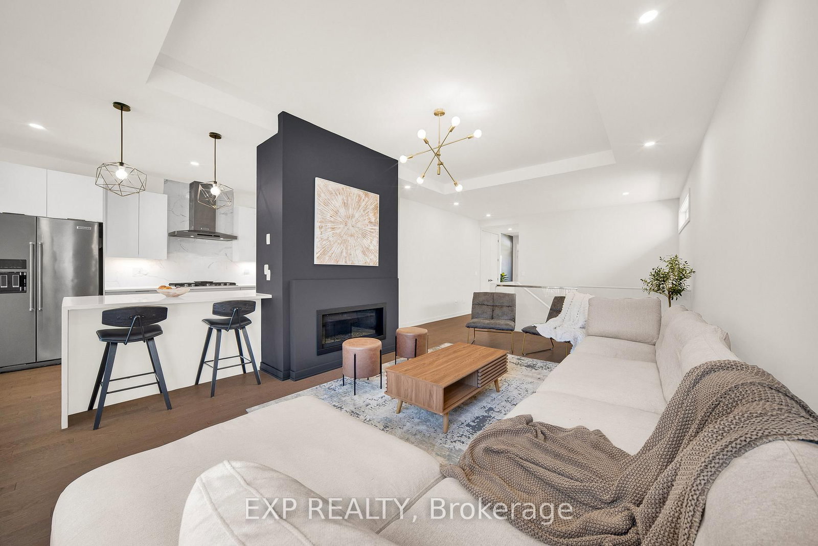 708 Wooler Place • Ottawa, ON photo 5