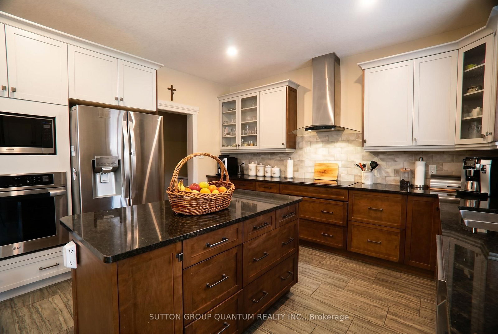 104 Thames Springs Crescent • Zorra, ON photo 8