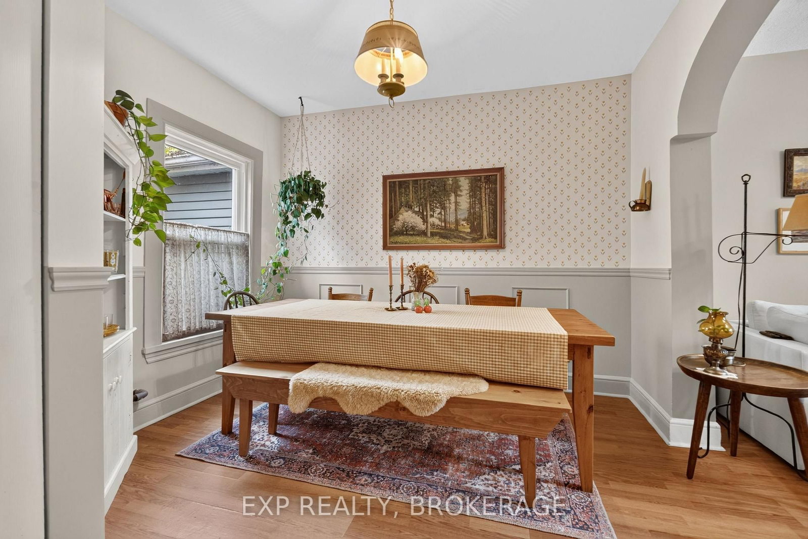 70 LIVINGSTON Avenue • Kingston, ON photo 11