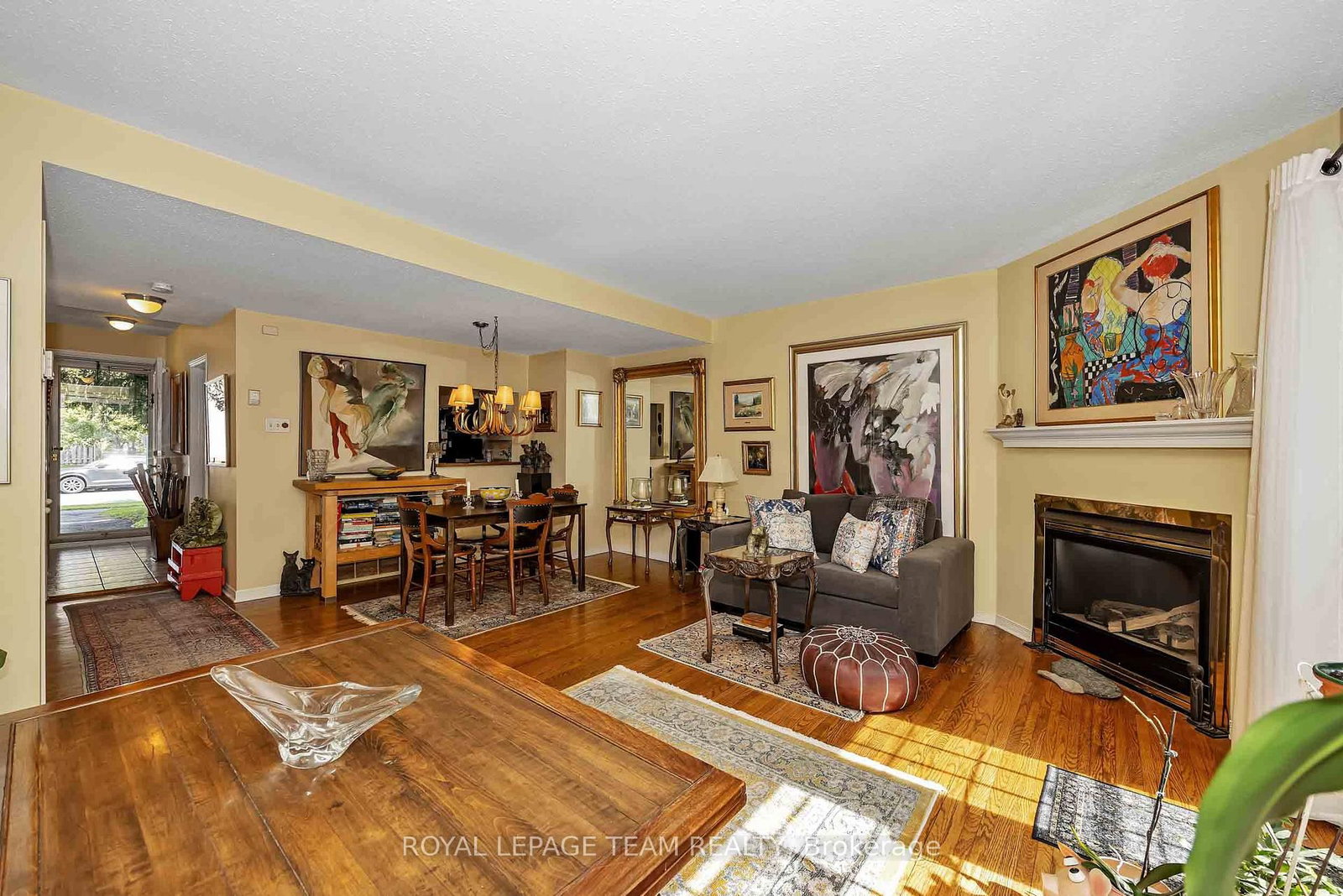 28 Monterey Drive • Ottawa, ON photo 11
