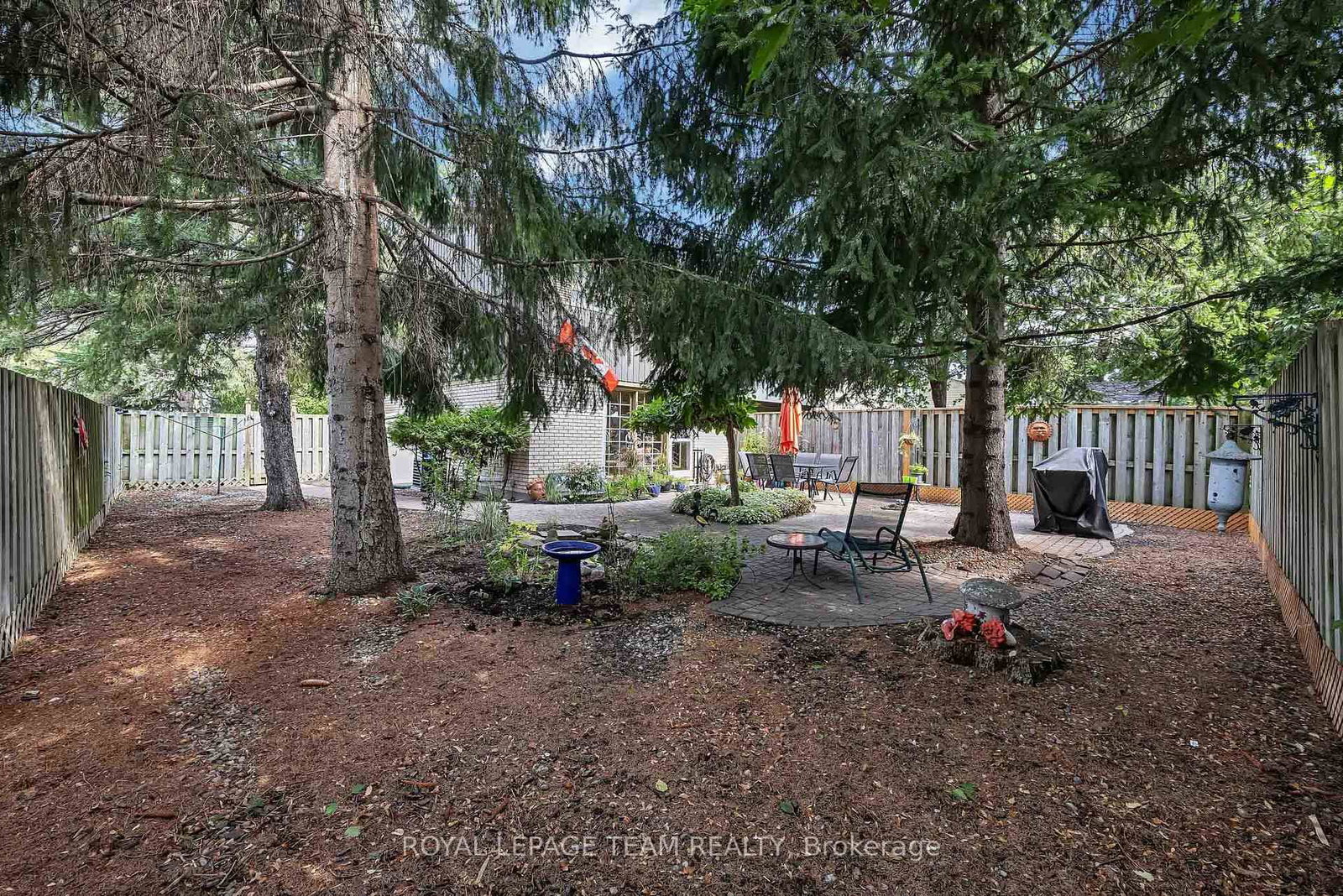 28 Monterey Drive • Ottawa, ON photo 25