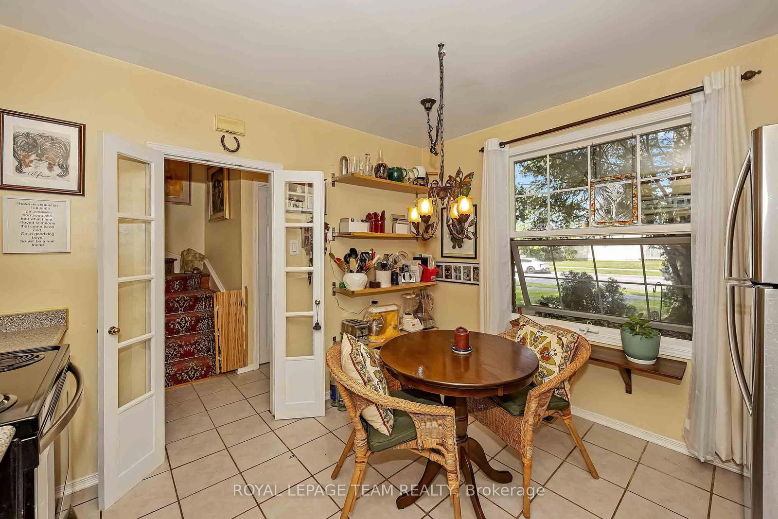 28 Monterey Drive • Ottawa, ON photo 5