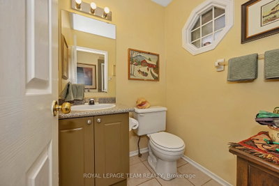 28 Monterey Drive • Ottawa, ON photo 6