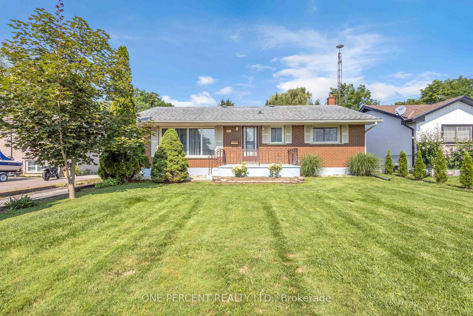 55 Young Street • Tillsonburg, ON photo 1