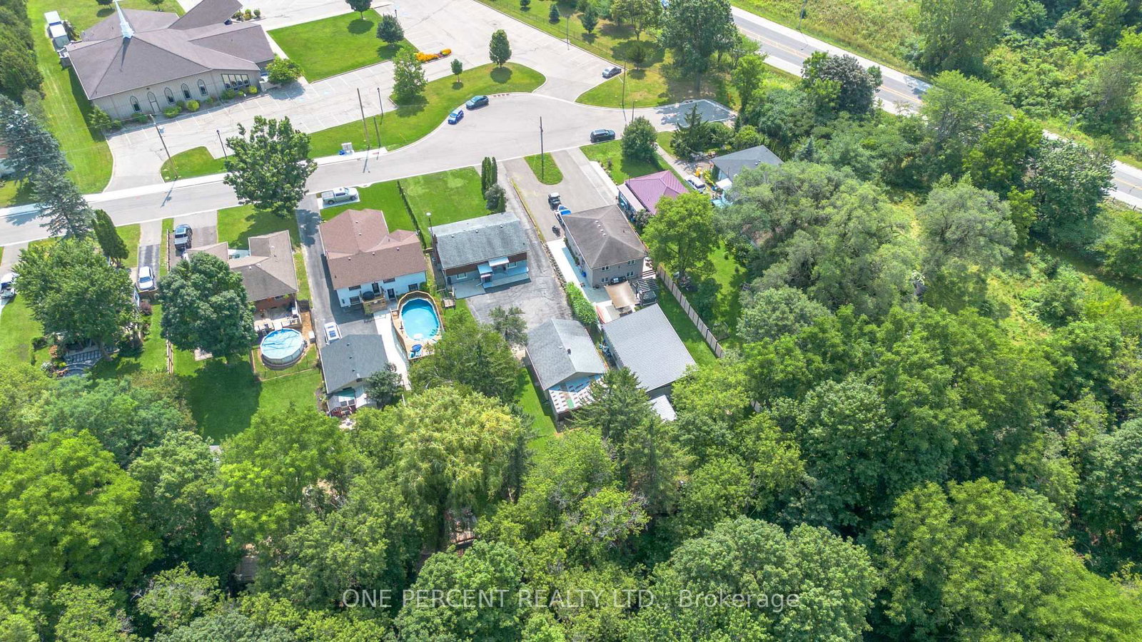 55 Young Street • Tillsonburg, ON photo 11