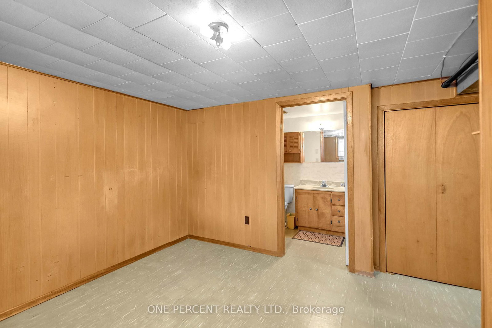 55 Young Street • Tillsonburg, ON photo 32