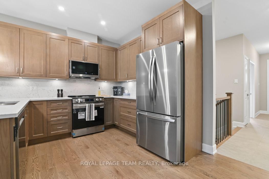 1225 Potter Drive • Brockville, ON photo 9