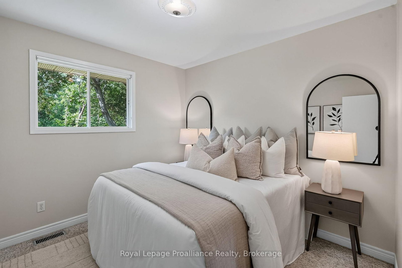 70 Simpson Street • Brighton, ON photo 16
