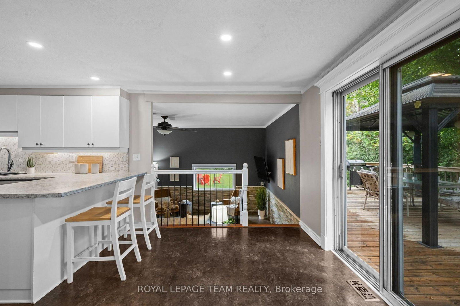 9115 County 44 Road • Edwardsburgh/Cardinal, ON photo 14