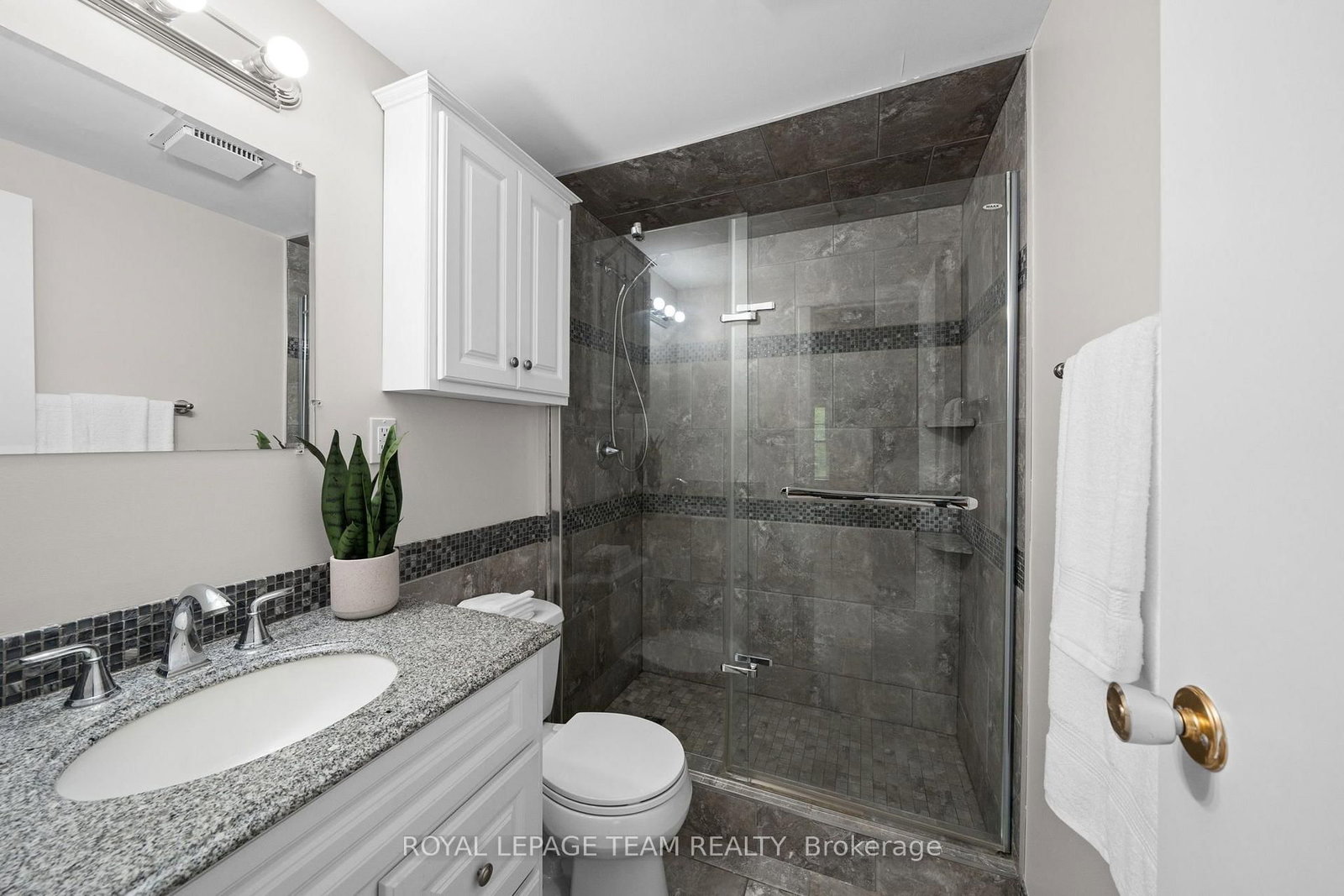 9115 County 44 Road • Edwardsburgh/Cardinal, ON photo 33